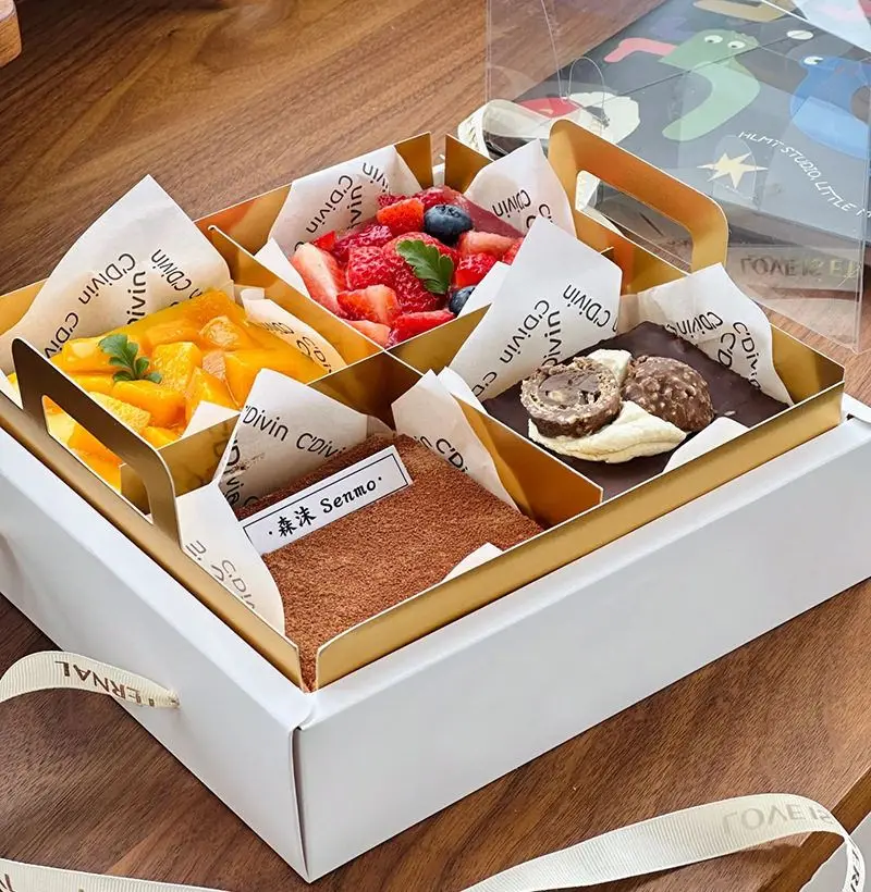 Transparent Four-Grid Dessert Cake Box 4 Compartments Clear Pastry Packaging Container ... - SKU TDCB0953 - UGI Packaging