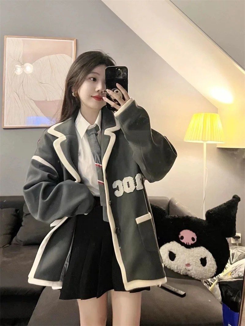 Women's Coat Woolen Coat New Autumn/winter 2023 Versatile Patchwork Suit Collar Design Embroidered Letter Baseball Jacket P190