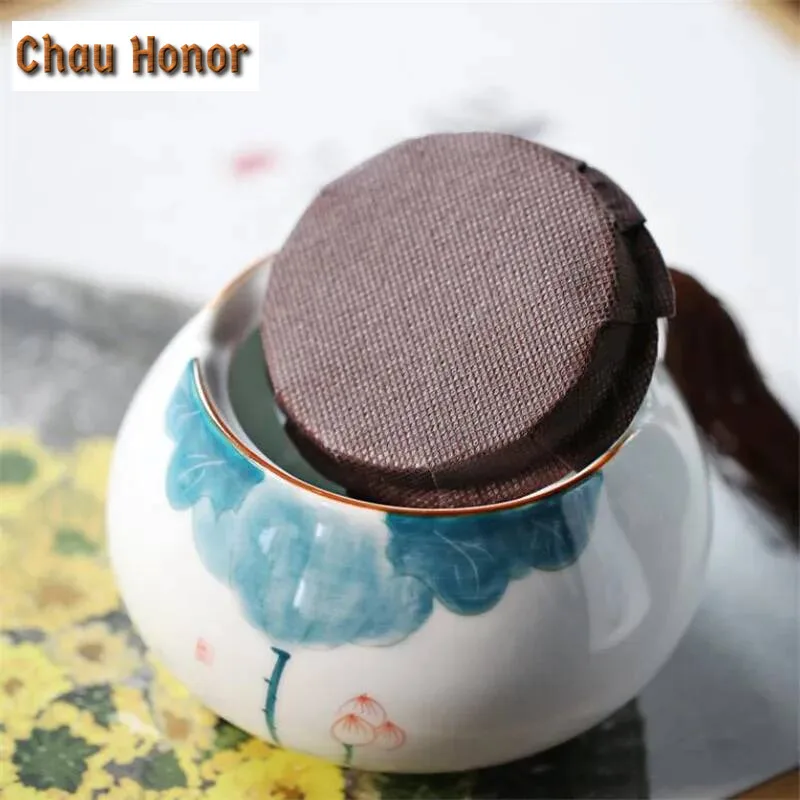 Hand Painted Lotus Ceramic Tea Jar Traditional Chinese Tea Storage Tins Pigmented Storage Containers Teaware Pu'er Oolong Tool