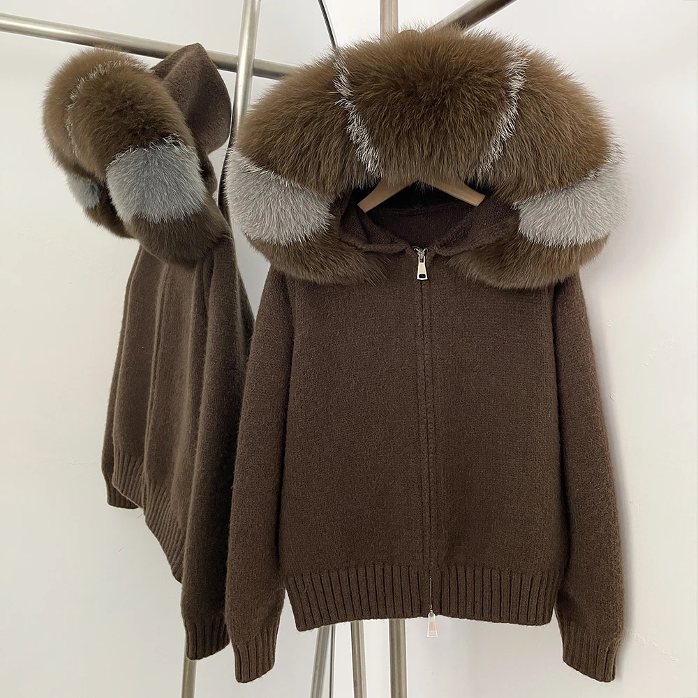 Brown pin fox