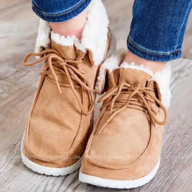 Plus Size Women Cotton Shoes 2021 Winter Keep Warm Plus Velvet Ladies Flats Loafers Comfortable Non-Slip Female Snow Ankle Boots 6