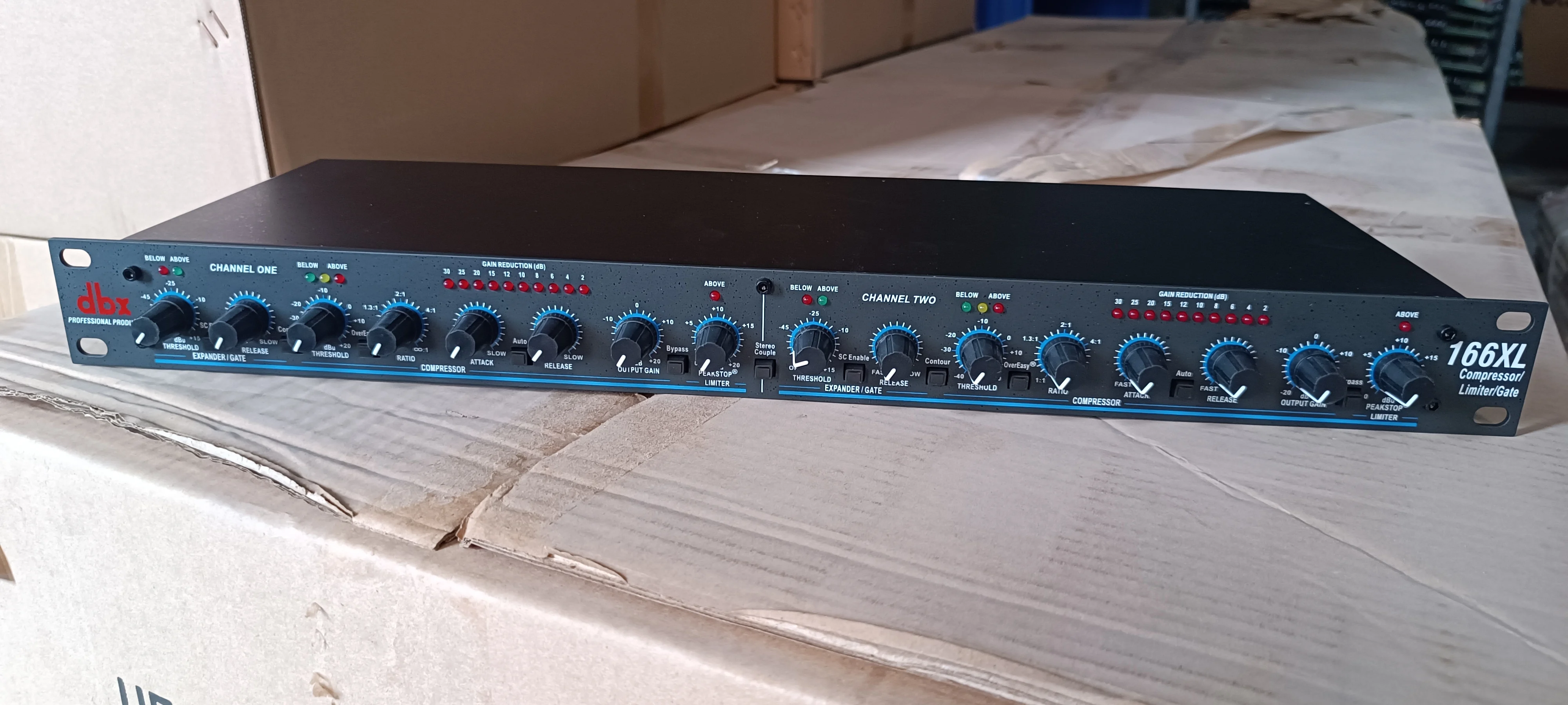 Dbx 166XL Stage Performance Electronic High-precision Compression