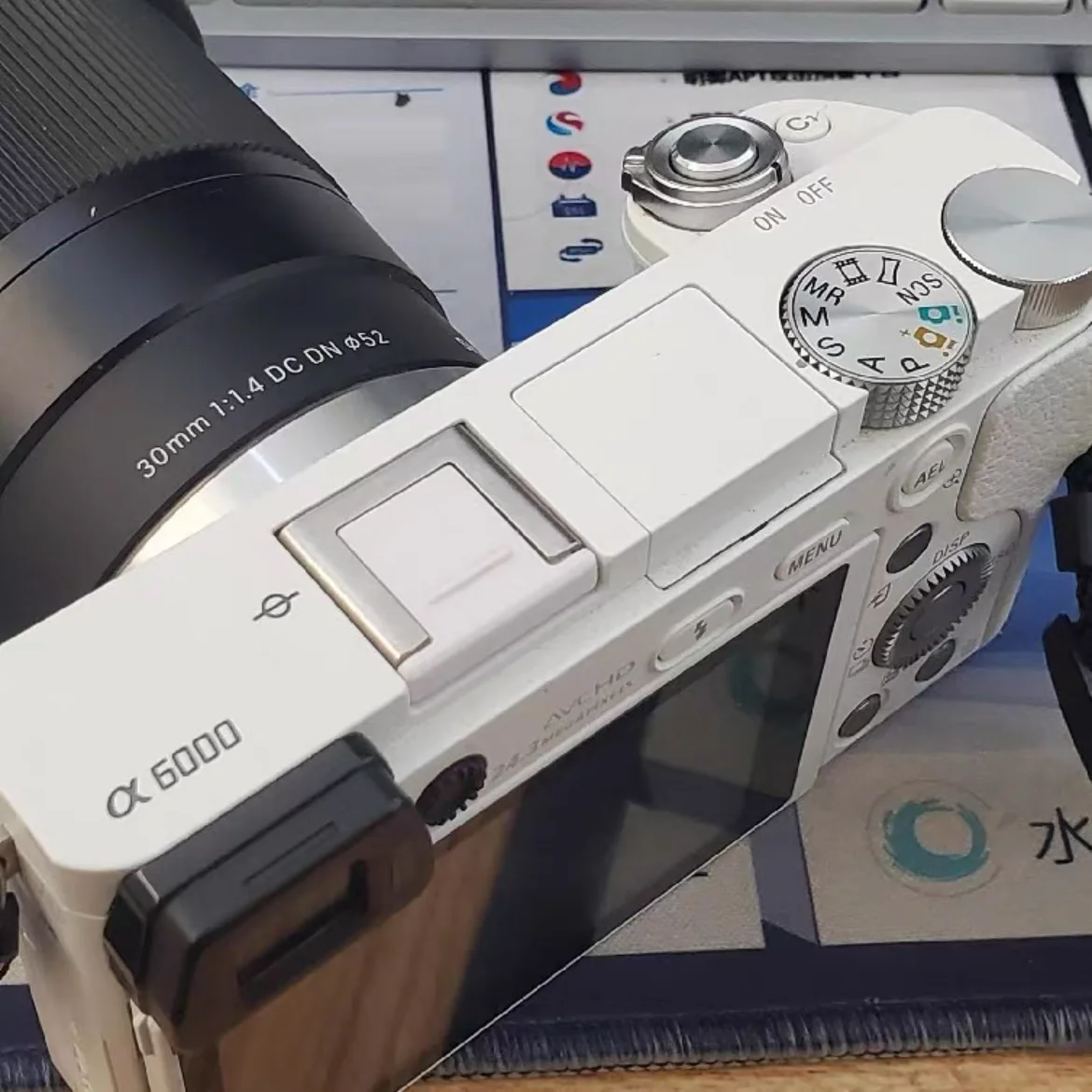Apply to Sony ZVE10 micro-single camera hot boot cover A6000 ZV-1F ZV-E1 dust protection hot boot
