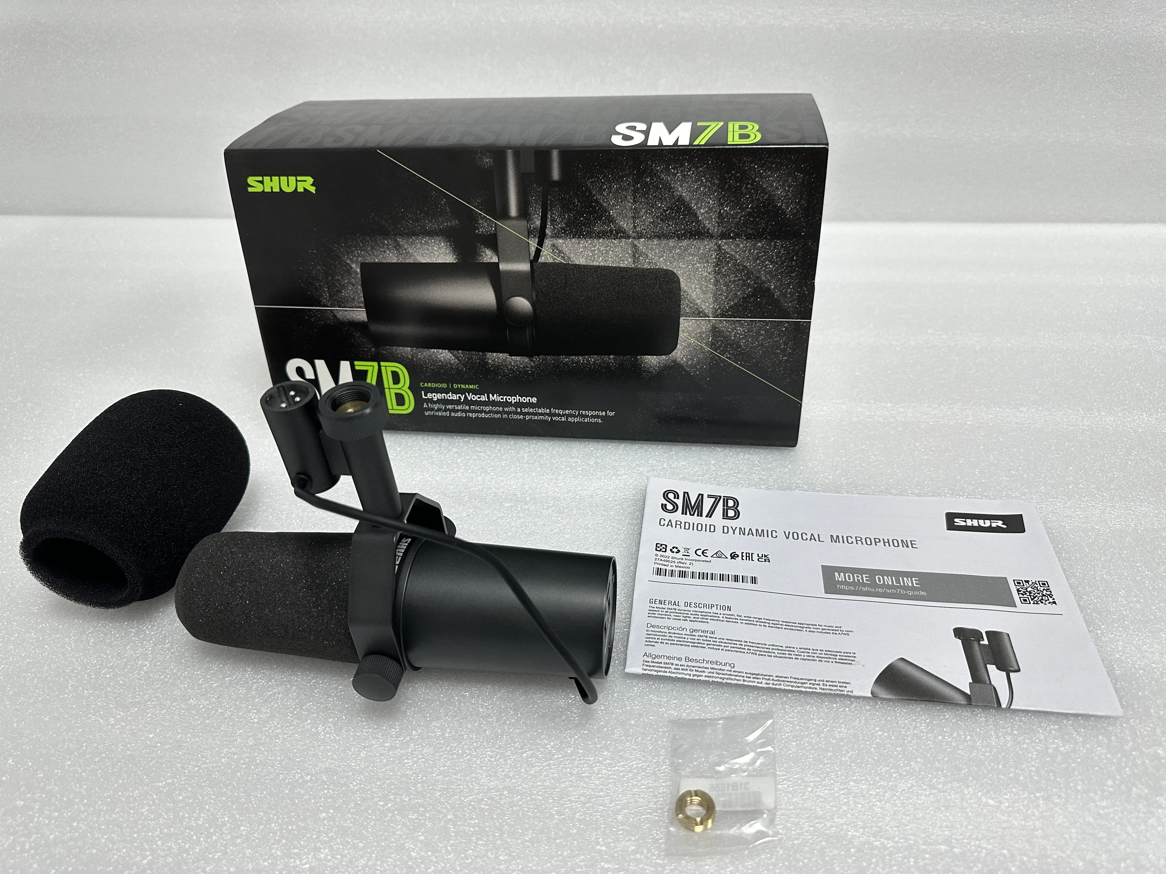 

SM7B New Cardioid Dynamic Microphone, Suitable for Recording Podcast Studios, Optional Frequency Response Microphone