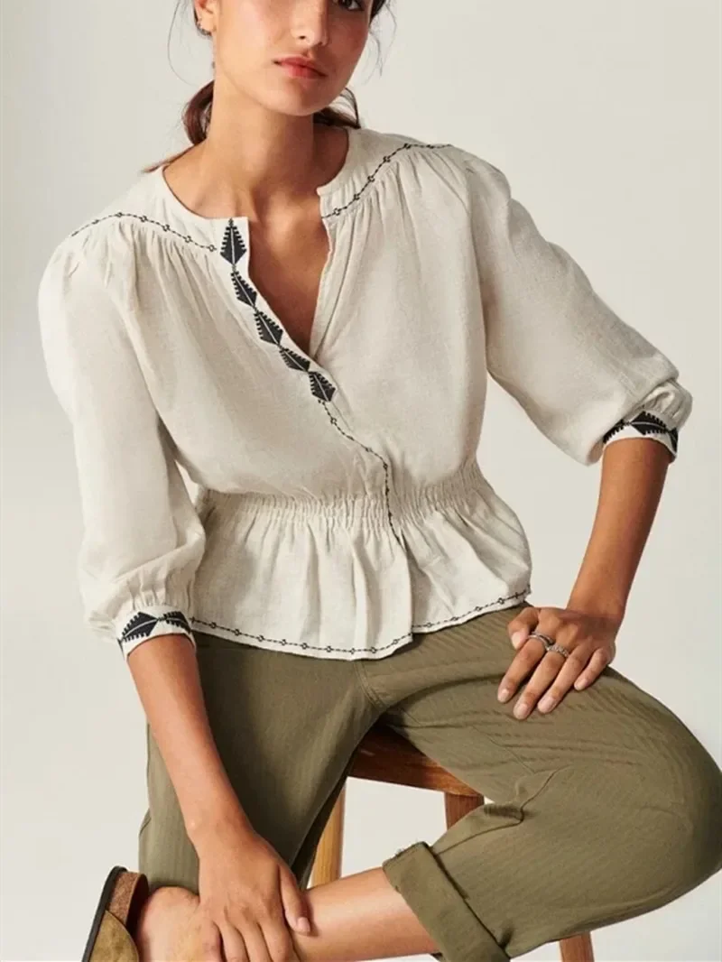 

Shirt for Women 2023 New Embroidery Trim Three V-neck Slim Retro Quarter Sleeve Blouse
