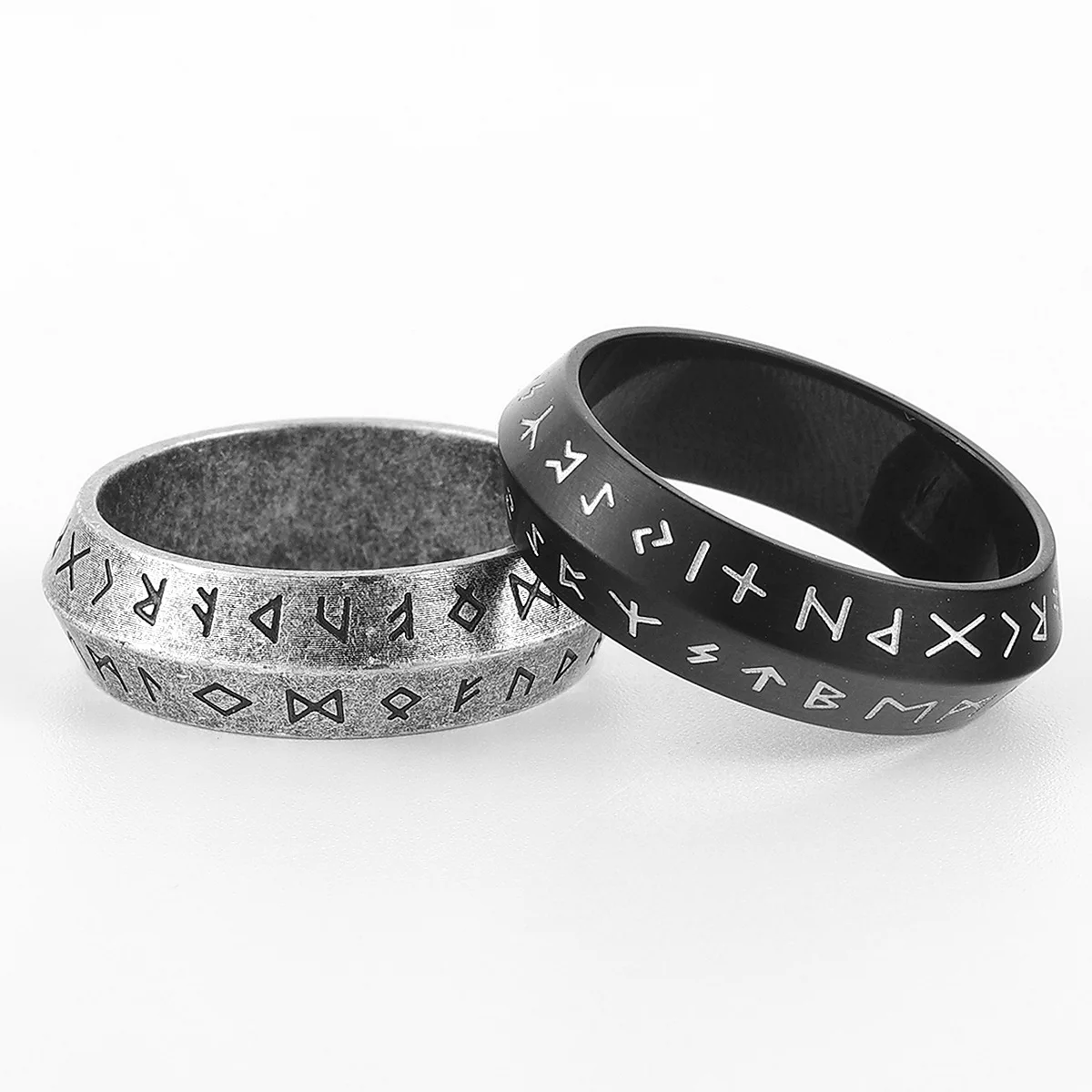 Bague Chevalière Biker Rectangle - Acier Inoxydable 316L - Gravure MC - Style Motard