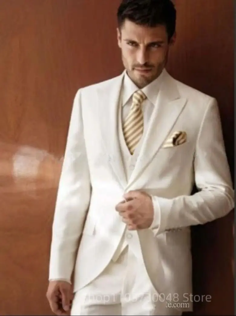 Formal Slim Fit Ivory Men's 3 Piece Groom Tuxedos Wedding Suits Peak Lapel Jacket Vest And Pants for Business Party Prom