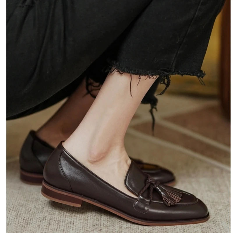 2024 trend Retro British Style Square Head Women's Loafers Shoes Summer Style Tassel Comfortable Single Shoes Women Brown Shoes