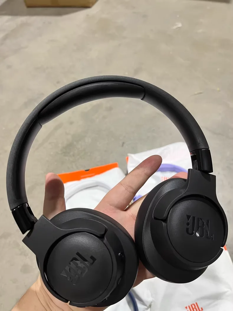 سماعات JBL Tune 720BT الأصلية القابلة للطي فوق الأ...