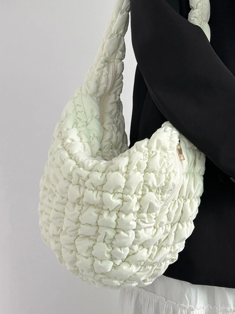 2024 New Korean Fold Puff Cloud Bag Women's Large Capacity