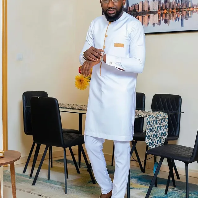 Chinedu Embroidered Dashiki Outfit - Image 3