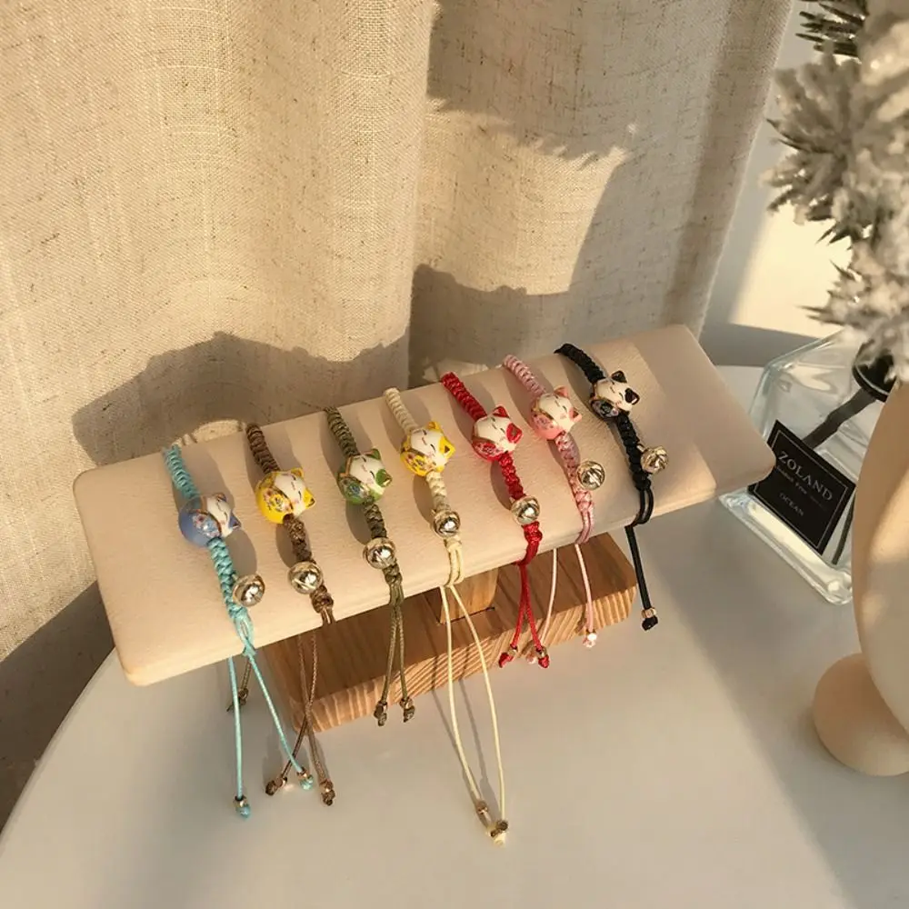 1Pc Maneki Neko Bracciale Lucky Red Intrecciato Corda Campana Braccialetto Regolabile Corda A Mano In Ceramica Gatto Anello A Mano