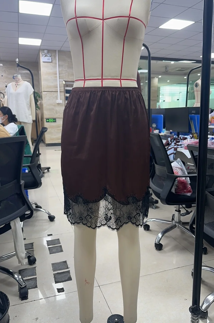 Lace Trimmed Mini Skirt for Women Low Rise Satin Skirt Casual Summer Streetwear Skirts - Image 3