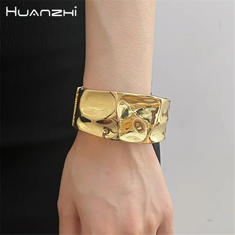 Biggie-Thick Gold Link Bracelet – Baacal