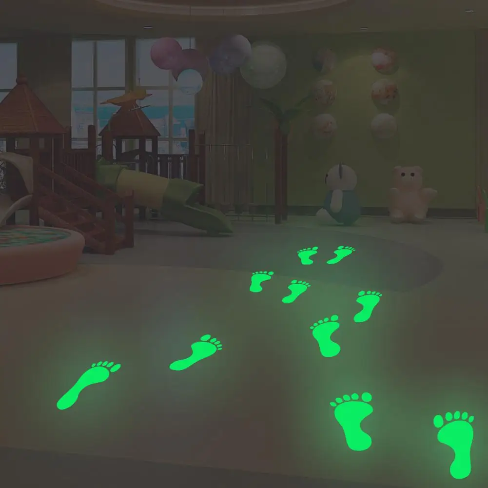 

Durable Footprint Decals Halloween Glow-in-the-dark Footprint Sticker Set for Room Bedroom Decor Waterproof Pvc for Holiday