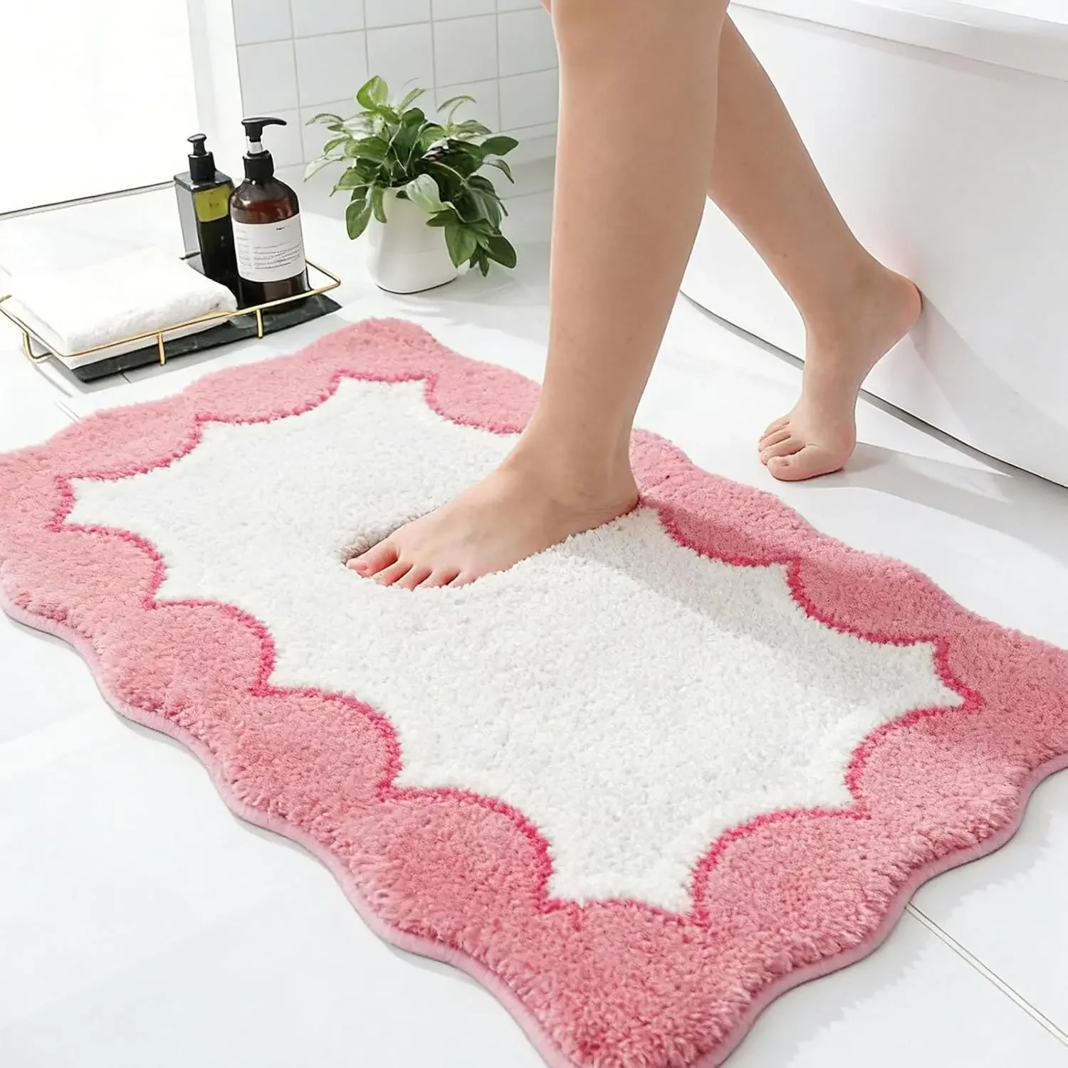 Vikama cartoon bath mat with cute animal print, ultra-absorbent, non-slip, quick-dry rug for bathroom or bedroom.