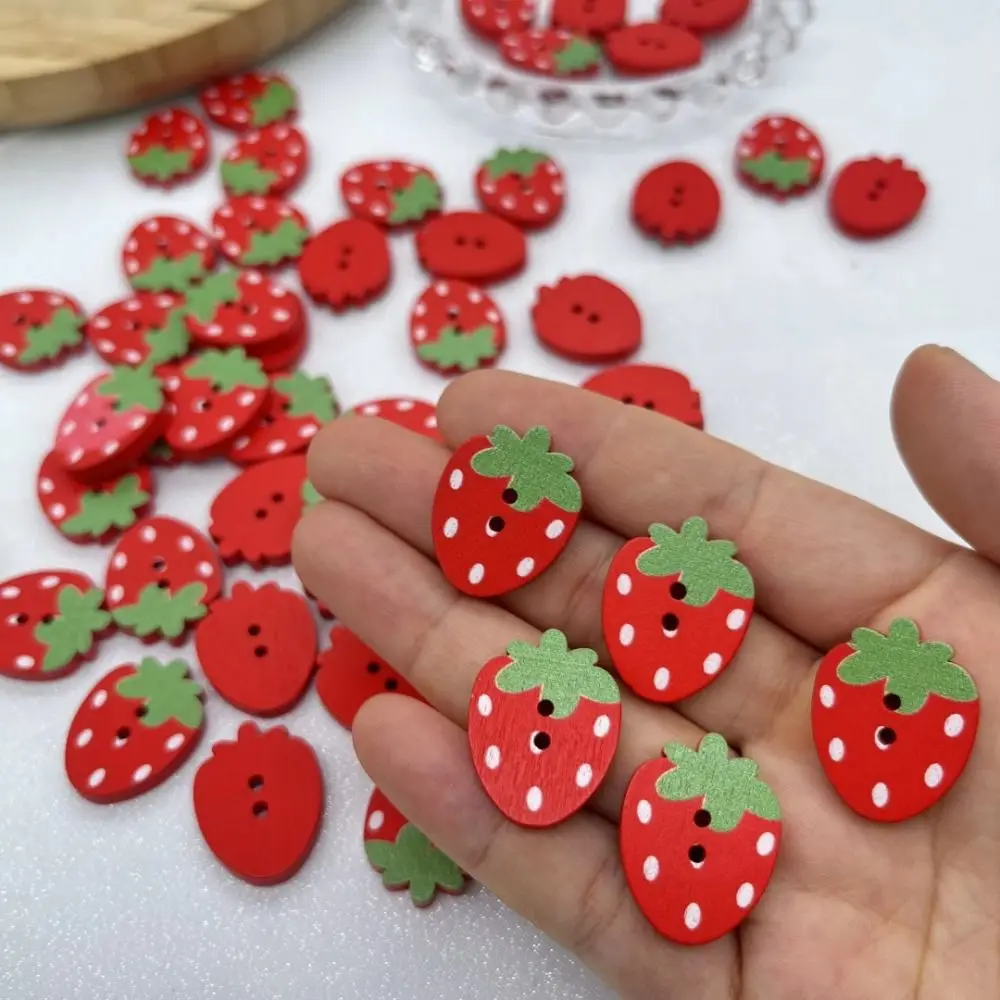50PCS 바느질 딸기 나무 단추 용품 핑크 레드 컬러 나무 의류 장식 수제 스크랩북 Boutons에 바느질