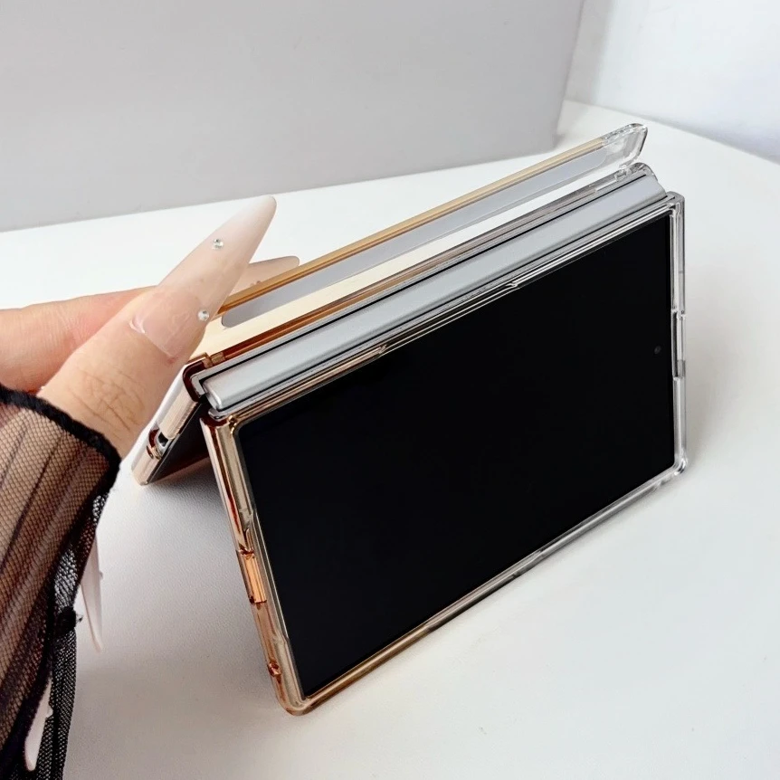 Elegant Gradient Crystal Thin Protective Case