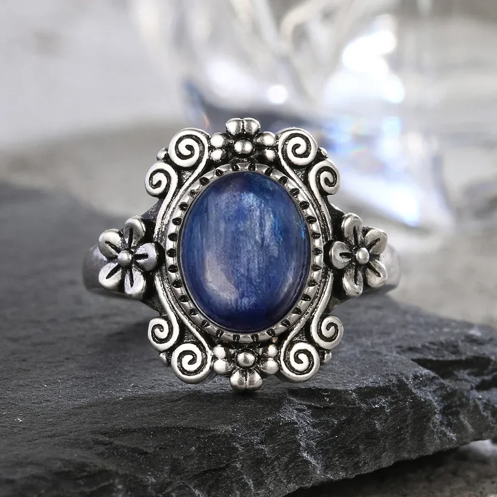 Vintage 925 Sterling Silver Labrodorite Ring with Oval