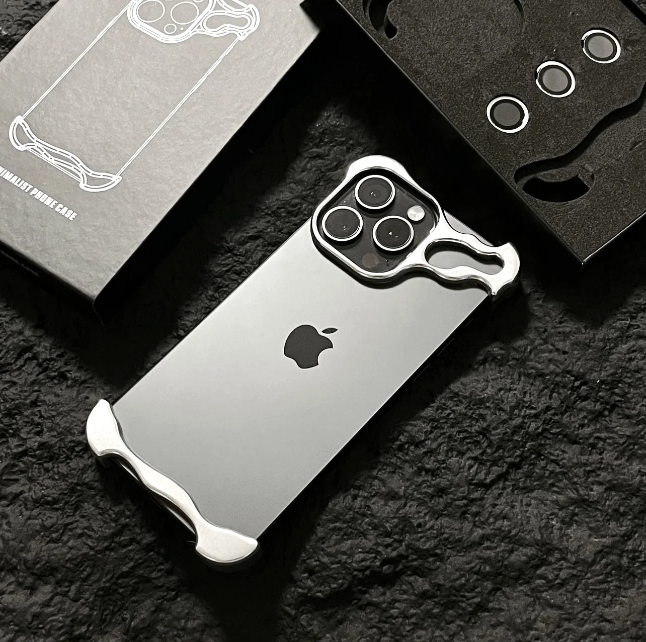 เคสกันกระแทกโลหะ ป้องกันแรงกระแทกได้ดีเยี่ยมสำหรับ iPhone