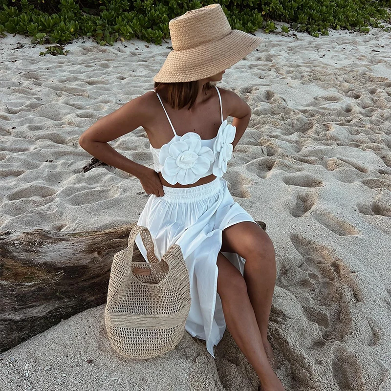 Sexy Chic 3d Floral Croptop Women Backless Sleeveless White Female Slip Vests Spring Summer New Fashion Street Lady Tops