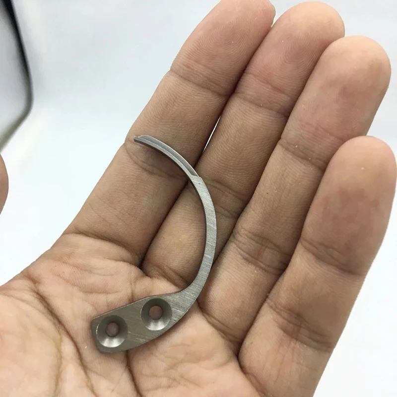 Рисунок 2 - Разблокировочные крючки