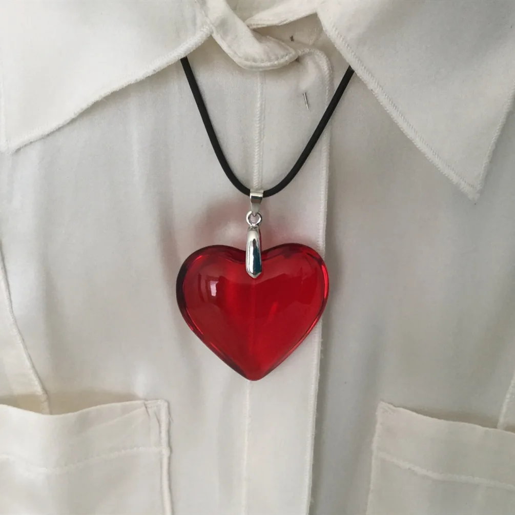 New colorful Heart Crystal Pendant Korean Red Heart Necklace