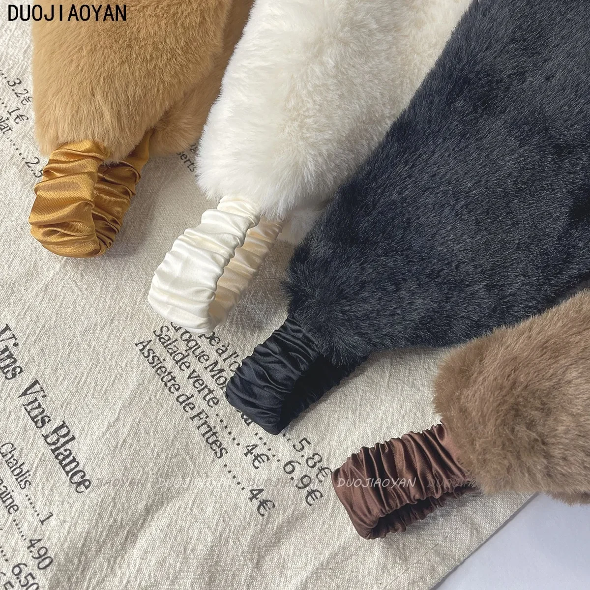 χειμερινή κορδέλα συνδυασμένη με πουλόβερ