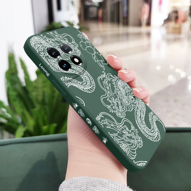 Dragon Travel Liquid Silicone Phone Case - Premium Protection Accessory