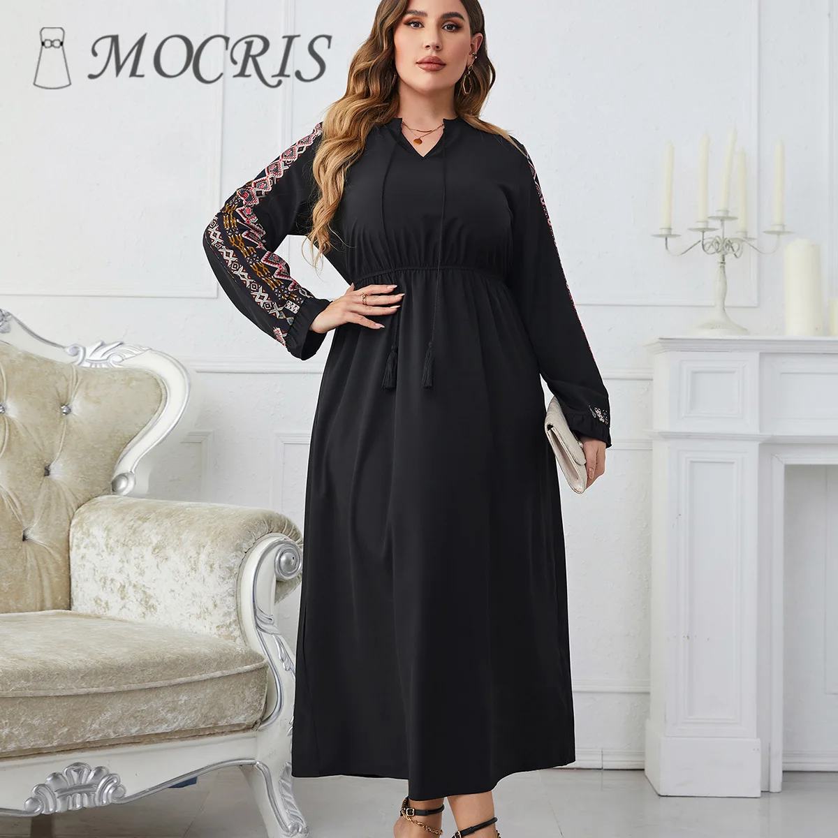 Рисунок 3 - Женское льняное платье с круглым вырезом