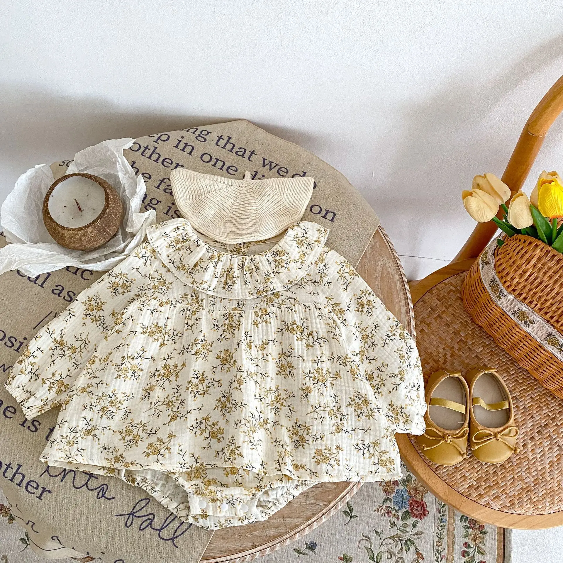 

Baby Girl Romper Autumn 2023 New Double Crease Floral Lotus Leaf Long Sleeve Dress One-piece Solid Color Cute Sweet All Match
