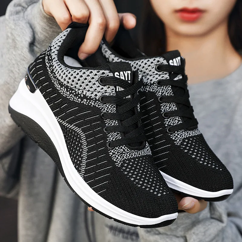Autumn Thick Sole Sneakers Fashion Flat Sneakers Women Heightening Breathable Vulcanized Shoes Running Shoes Zapatillas Female