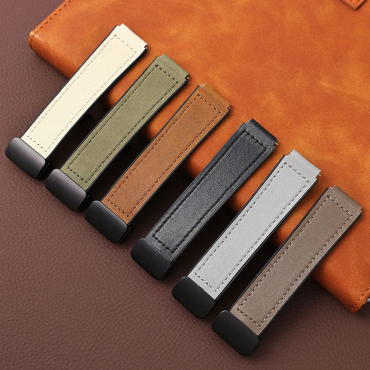 Versatile 22/20mm Silicone Leather Magnetic Watchband Bracelet