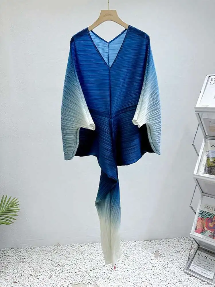 LANMREM Women's Gradient Pleated Dress V-neck Bat-sleeve Elegant Long Dresses Fashion Causal 2025 Summer New Clothing 2DE171 - Image 6