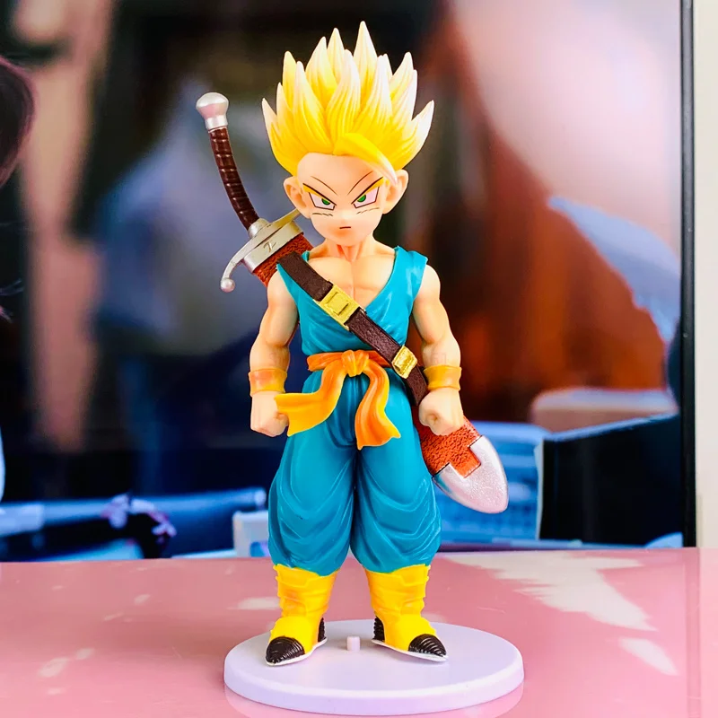 Em promoção! 18cm De Anime Dragon Ball Z, Filho Goten Figura De Um Super  Saiyajin, Troncos De Pvc Figuras De Ação Da Coleção De Modelo De Brinquedos  Para As Crianças Presentes