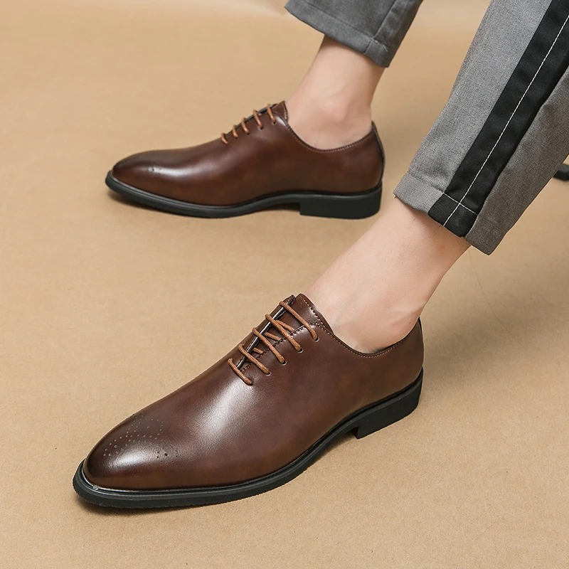 Men Classic Formal Shoes Black Brown Office Business High Quality Block Shoes Pointed Wedding Party Versatile Size 38-46