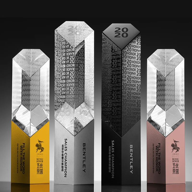 

CreativeTrophywithCustomized High-EndCompetitionAwardMetal Домашнее украшение можно добавить логотип Прямоугольный столбцовый цифровой хрустальный трофей