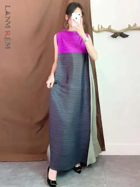 LANMREM 2025 New Stand Collar Pleated Dresses For Women Streetwear Fashion Vintage Sleeveless Contrast Colors Dress WH355