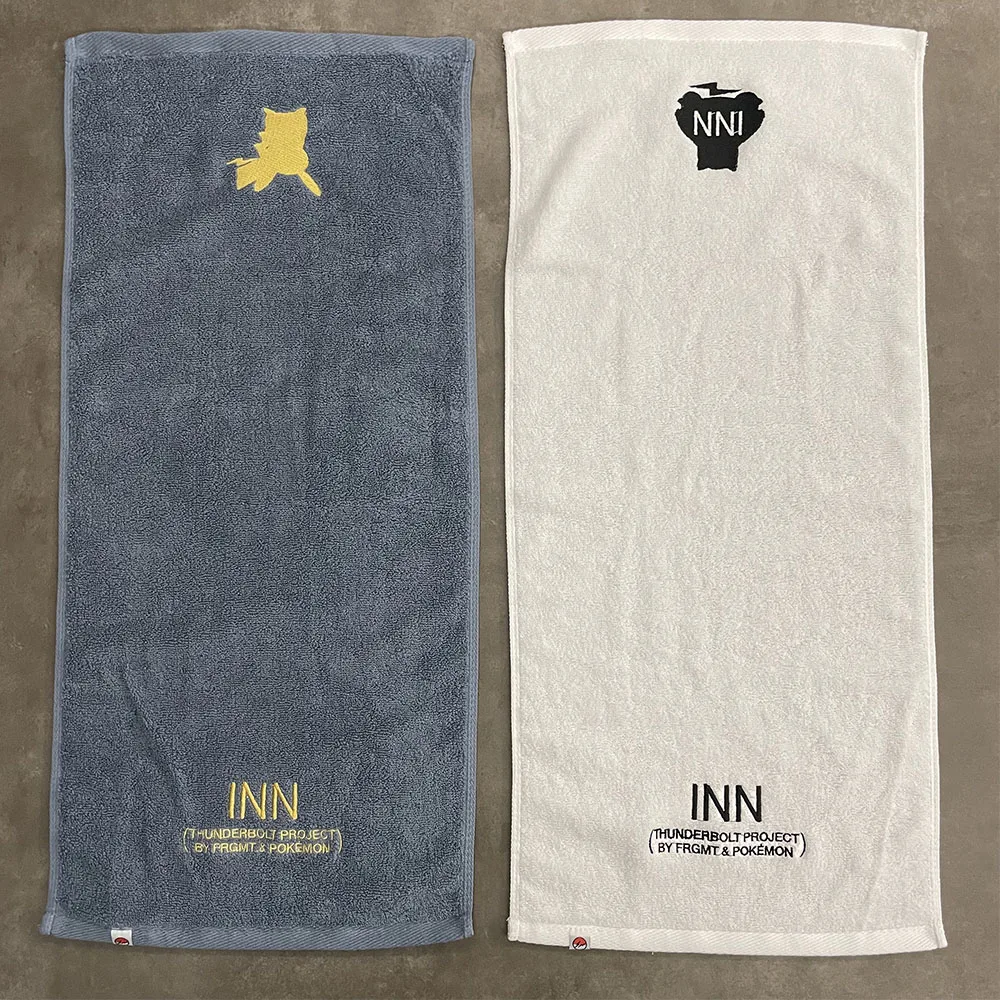 

Lightning LOGO Creative White Tibetan pattern suitable for home or hotel towels