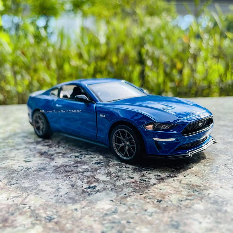 MSZ 1:34 2018 Ford Mustang GT blue Car Model Kids Toy Car Die Casting with Sound and Light Pull Back Function Boy Car Gift