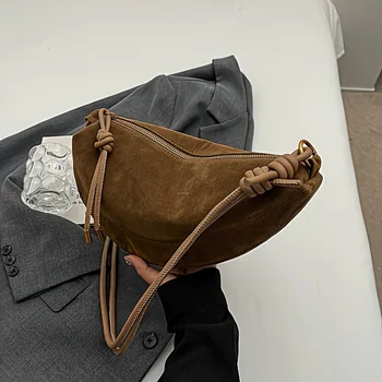 حقيبة كتف نسائية كلاسيكية من جلد الغزال الصناعي مع حزام قابل للتعديل، عصرية، متينة، مثالية للنزهات المسائية غير الرسمية 2