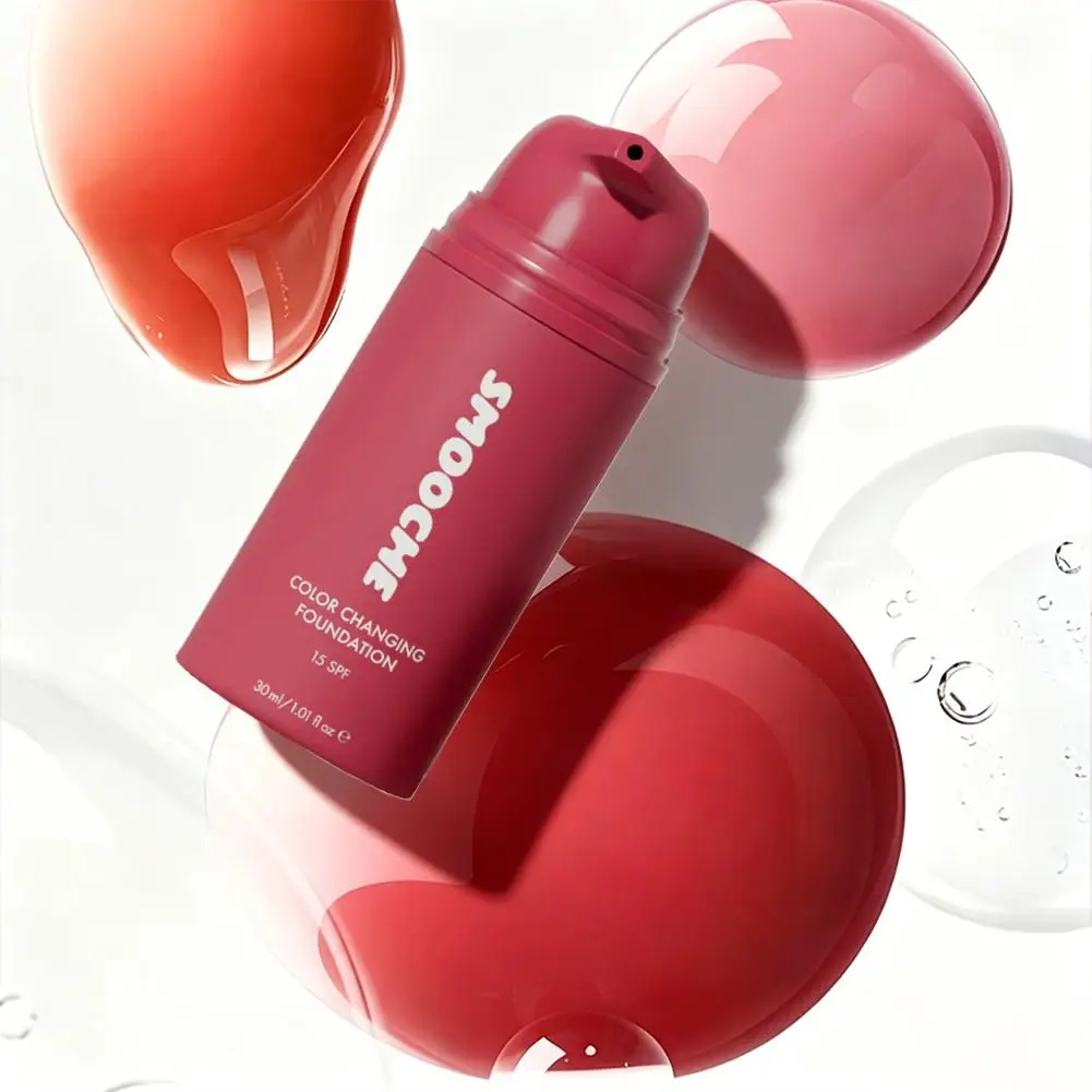 Il fondotinta naturale che cambia colore ogni giorno illumina la carnagione opaca, uniforma il tono della pelle non uniforme e crea un trucco elegante e impeccabile - immagine 2