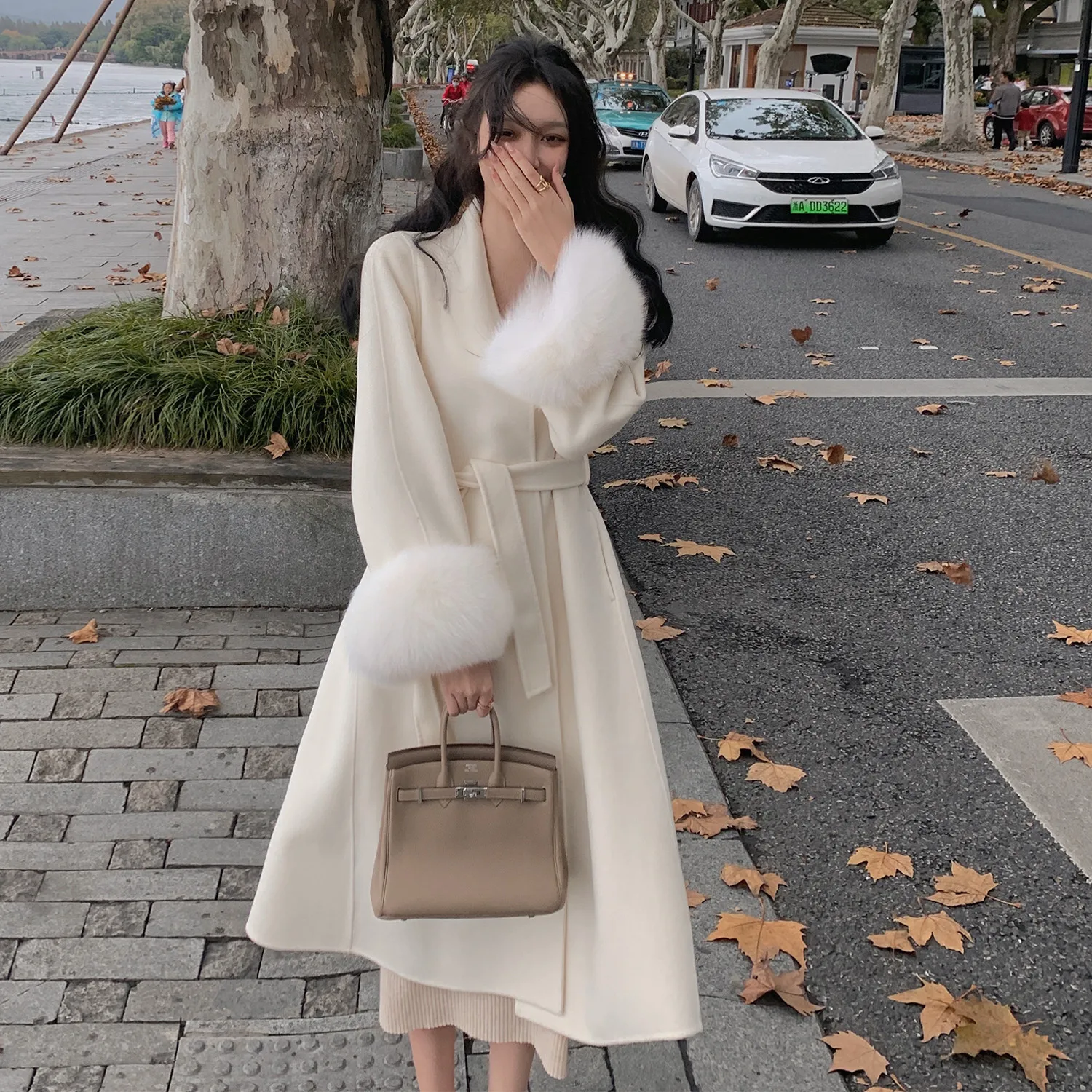 

2022 ladies cashmere plus size coat warm real fur cuff long trench coat with belt ladies solid thick elegant streetwear LZ54