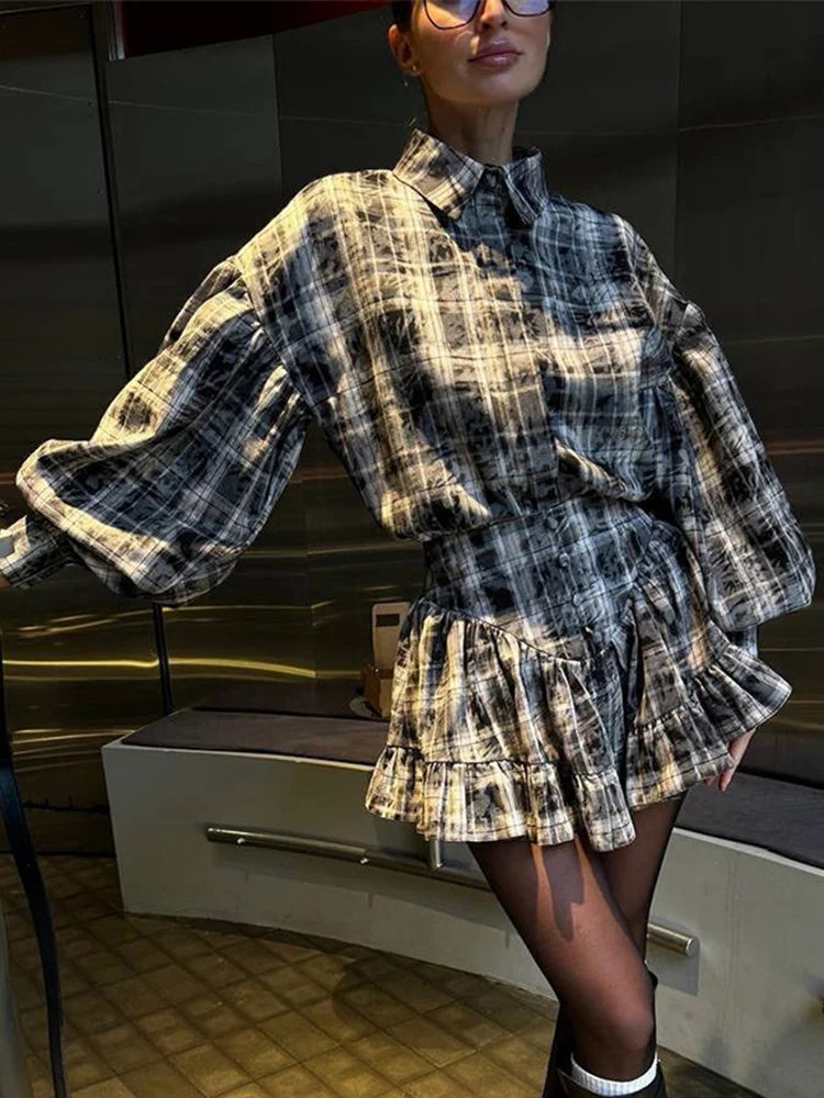 Casual Retro Plaid Women's Dresses Puff Sleeve Turndown Collar Ruffly Short Dresses Women New Fashion Vintage Loose Dress 2