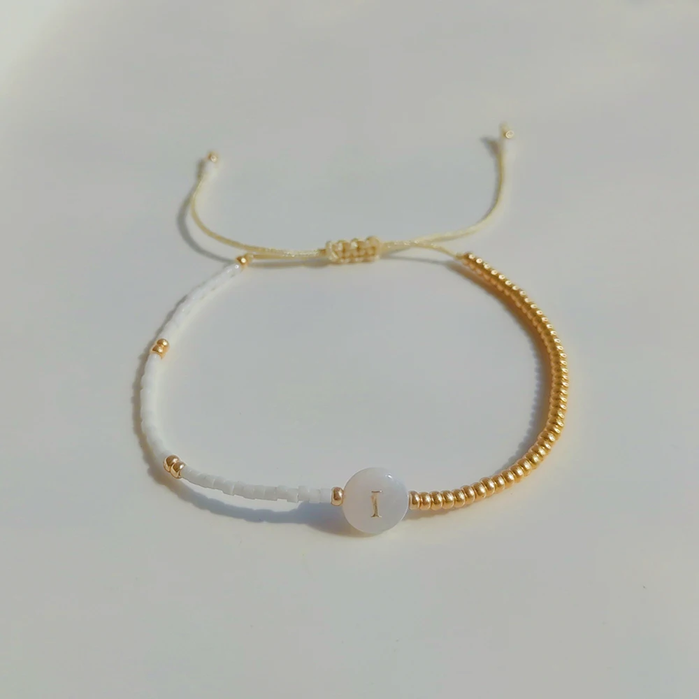 KKBEAD Initiale A-Z Buchstaben-Armband, Geschenk für Sie, Miyuki, Delica-Perlen, goldfarben, zierliche Armbänder, Schmuck für Frauen, Pulsera – Detail 7