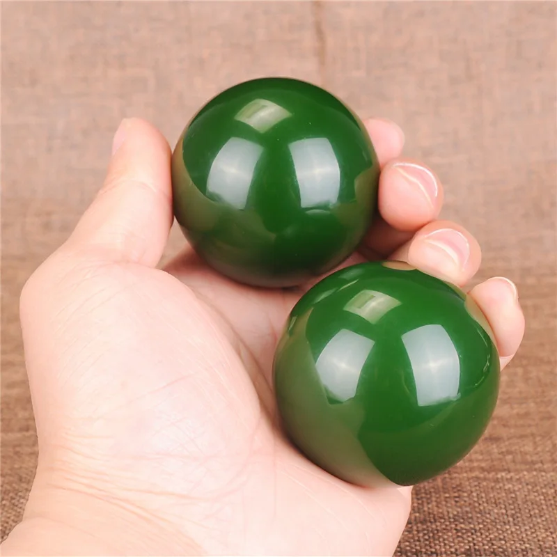 Natural Xinjiang Chicken Blood Stone Red Fitness Ball Gobi Gold Silk Jade Colored Jade Walnut Game Piece