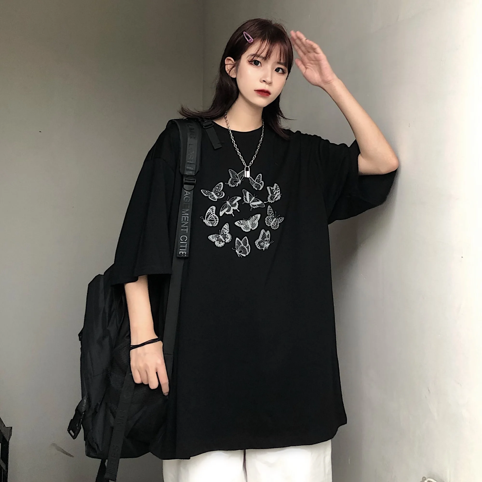 Women T Shirt Cute Butterfly Print Harajuku Gothic Y2K Black Vintage Short Sleeve Oversized T-shirt Kawaii Casual Aesthetic Tops cute summer crop tops