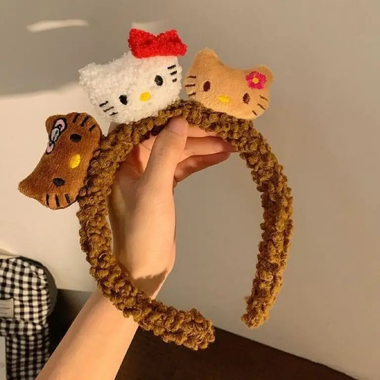

Anime Kawaii Sanrio Hello Kitty Cute Cartoon Female Home Face Wash Bundle New Hawaiian Plush Hair Hoop Makeup Headband Headband