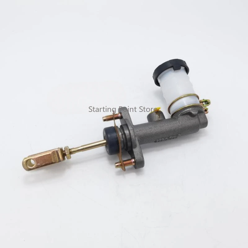 Suitable for Jiangling Baodian clutch master pump Baowei Landwind X6 Qingling Isuzu pickup racing clutch master pump