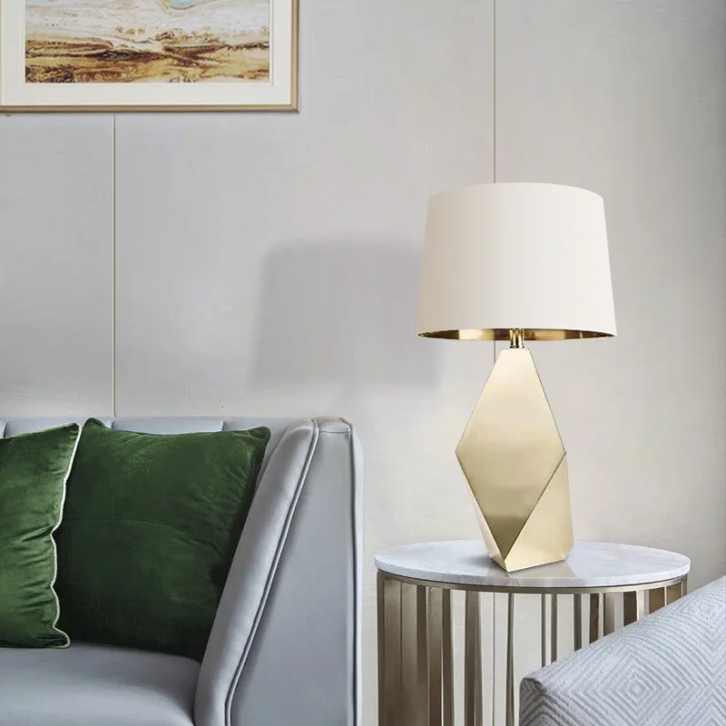 

Designer's Minimalist Postmodern Table Lamp Nordic Creative Living Room Decoration Study Bedroom Bedside Fabric Table Lamp